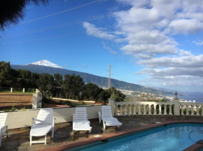 Wohnung Mit Gemeinschaftspool Und Panoramablick
